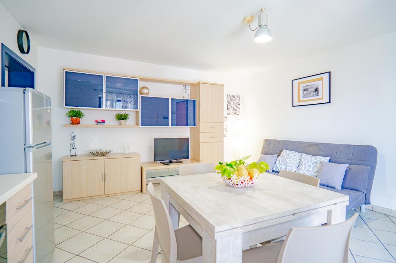 Apartament Castle Living Katania Zewnętrze zdjęcie