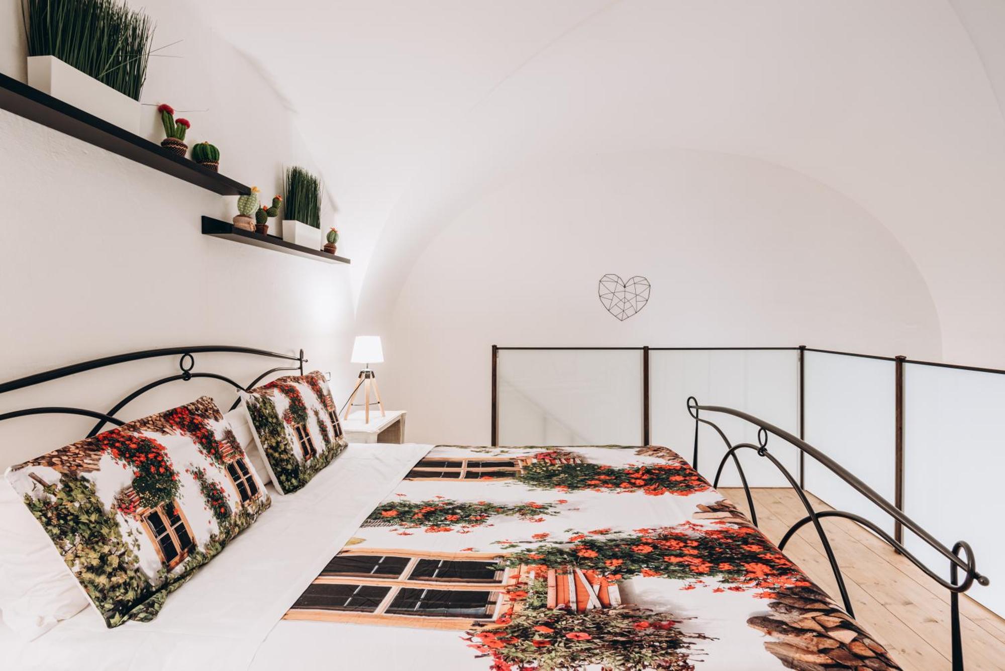 Apartament Castle Living Katania Zewnętrze zdjęcie